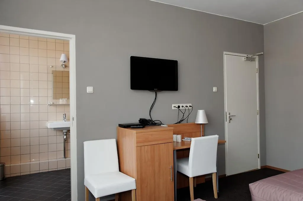 Hotel De Sluiskop Rotterdam 3*,  Netherlands